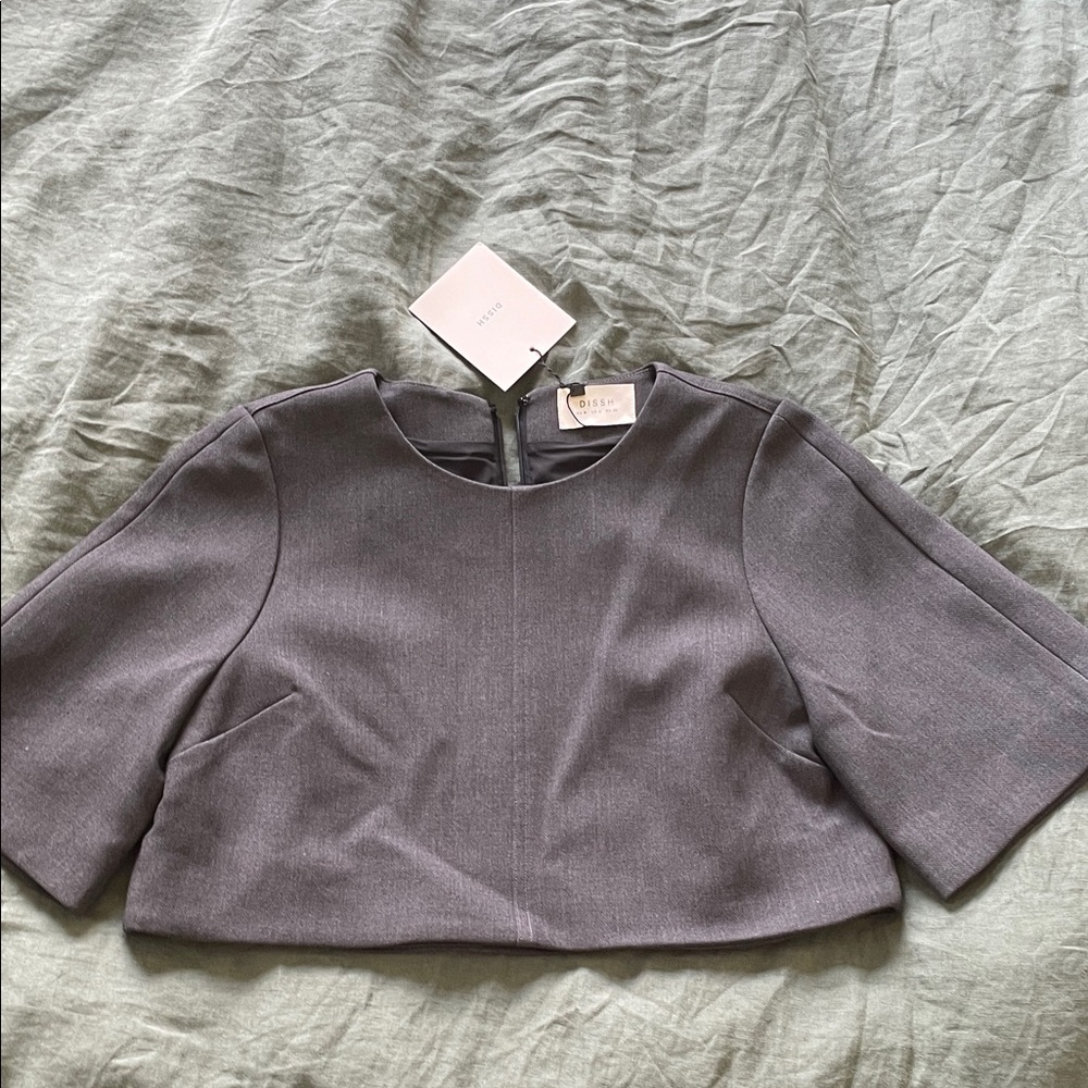 Dissh tailored crop top